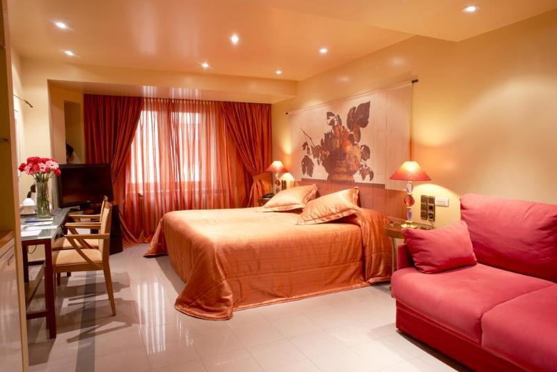 A Casa Canut Hotel Gastronòmic Les Escaldes Exterior foto A bedroom